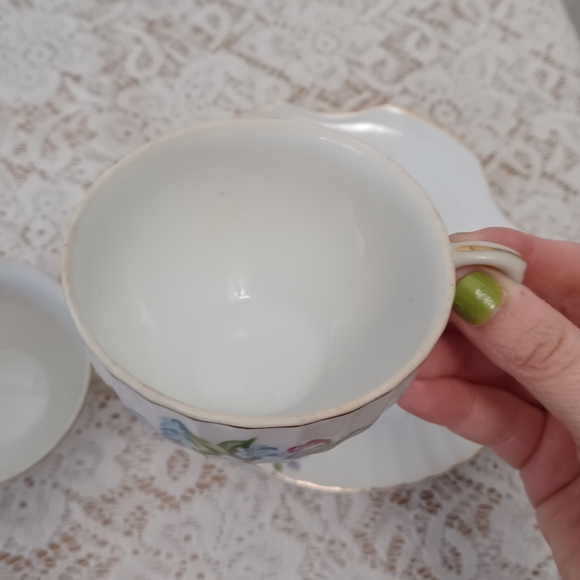2 Tea Cups And Plate - Picture 5 of 7